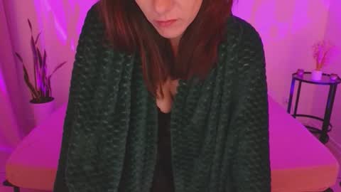 Snapshot of annaabels chatting on 10/13/25, 05:02 annaabels online show from 10/13/25, 05:02