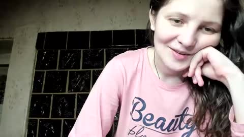 Snapshot of annaahcharm chatting on 12/27/24, 11:21 annaahcharm online show from 12/27/24, 11:21