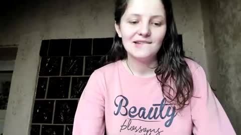 Snapshot of annaahcharm chatting on 12/28/24, 02:22 annaahcharm online show from 12/28/24, 02:22