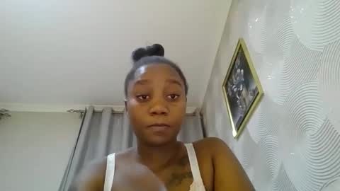 Snapshot of annabel038 chatting on 02/23/25, 04:13 Annabel online show from 02/23/25, 04:13