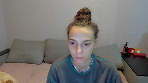 annabishop online show from 12/01/25, 01:32