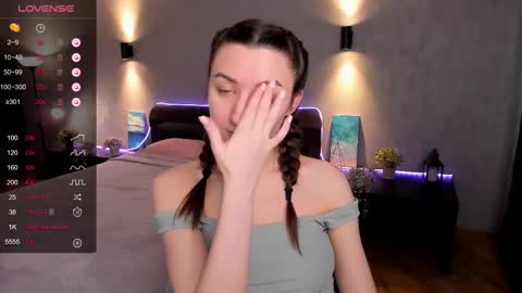 Anna online show from 02/26/25, 05:09