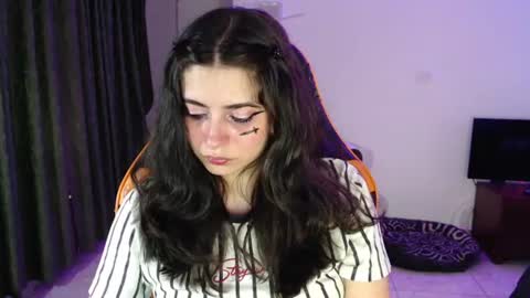 Anna online show from 06/22/26, 05:04