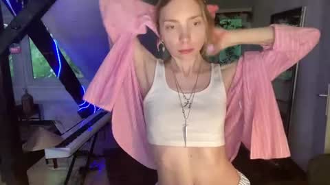 Snapshot of annadarko chatting on 07/12/26, 07:32 Anna Darko online show from 07/12/26, 07:32