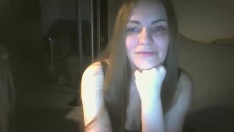 annadiamond1 online show from 10/31/25, 11:28
