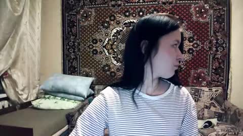 Anna online show from 12/20/25, 03:52