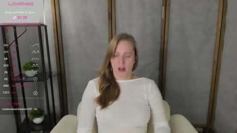 annagrees1 online show from 11/21/25, 01:43