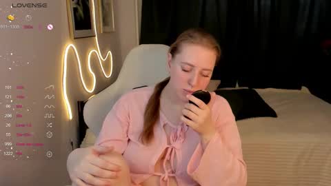 annagrees1 online show from 02/20/26, 06:26