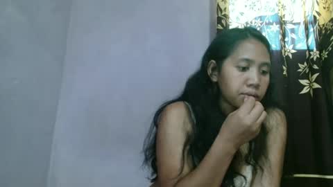 Snapshot of annahhotgirl chatting on 06/05/26, 02:12 annahhotgirl online show from 06/05/26, 02:12