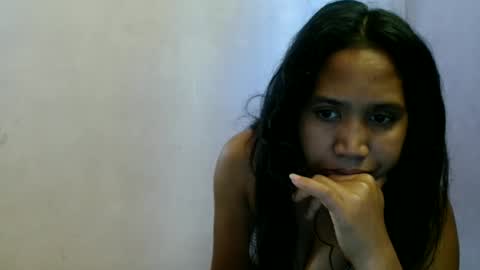 Snapshot of annahhotgirl chatting on 06/10/26, 06:12 annahhotgirl online show from 06/10/26, 06:12