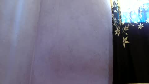 Snapshot of annahhotgirl chatting on 06/14/26, 08:38 annahhotgirl online show from 06/14/26, 08:38
