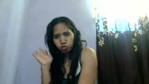 Snapshot of annahhotgirl chatting on 06/17/26, 04:48 annahhotgirl online show from 06/17/26, 04:48
