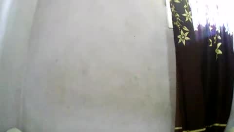 Snapshot of annahhotgirl chatting on 06/24/26, 08:35 annahhotgirl online show from 06/24/26, 08:35