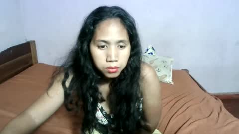 Snapshot of annahhotgirl chatting on 07/27/26, 05:09 annahhotgirl online show from 07/27/26, 05:09