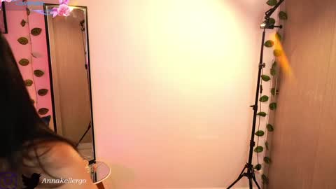 Anna k online show from 01/26/25, 01:52