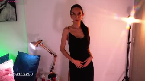Snapshot of annakellergo chatting on 04/11/26, 08:13 Anna k online show from 04/11/26, 08:13
