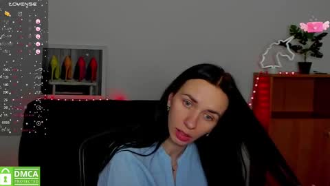 Anna online show from 02/12/25, 12:55