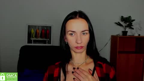 Anna online show from 10/22/25, 06:02