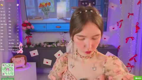 Snapshot of annamarie_foryou chatting on 03/17/26, 08:45 Holly Molly Im Polly online show from 03/17/26, 08:45