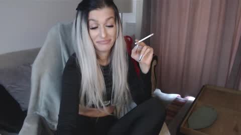 Anna online show from 05/03/26, 05:24