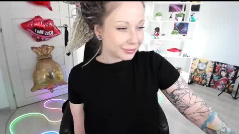 Anna online show from 05/09/26, 04:01
