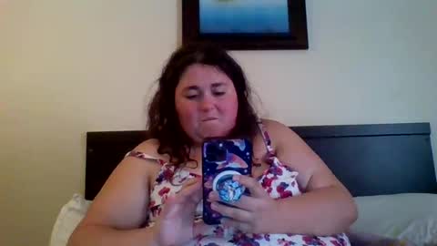Snapshot of annaoftherealms chatting on 08/07/26, 12:12 annaoftherealms online show from 08/07/26, 12:12