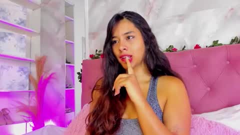 Snapshot of annaqueen_ chatting on 10/23/25, 04:50 Anna online show from 10/23/25, 04:50