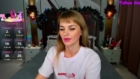 Snapshot of annasimonsj chatting on 01/08/26, 12:57 Anna online show from 01/08/26, 12:57