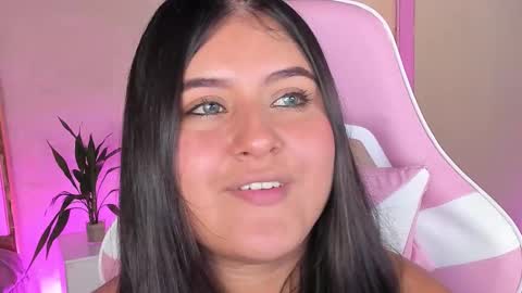 Snapshot of annaswift_ chatting on 03/04/26, 02:45 Anna online show from 03/04/26, 02:45