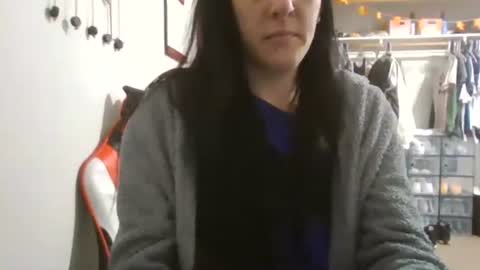 anne online show from 10/27/25, 01:59