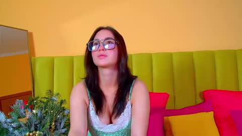 Anne online show from 12/03/25, 07:16