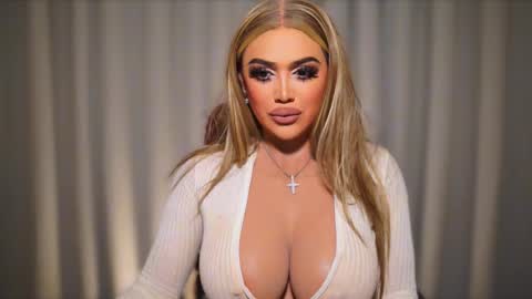 Anne Hart online show from 12/01/25, 04:17