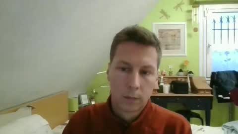 Snapshot of annecylake chatting on 11/09/25, 04:27 annecylake online show from 11/09/25, 04:27