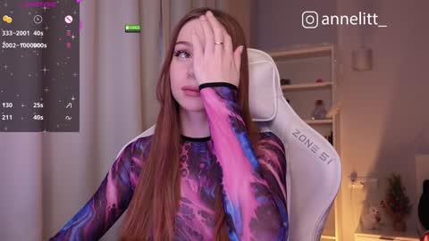 Snapshot of annelitt chatting on 12/22/24, 08:03 annelitt online show from 12/22/24, 08:03