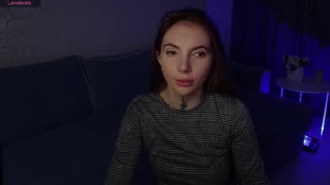 Snapshot of annetenet chatting on 11/23/25, 10:26 Annet online show from 11/23/25, 10:26