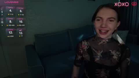 Snapshot of annetenet chatting on 03/13/26, 11:39 Annet online show from 03/13/26, 11:39