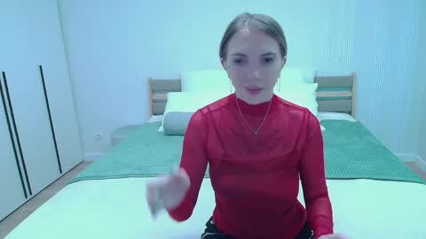 Snapshot of annetenet chatting on 04/11/26, 10:08 Annet online show from 04/11/26, 10:08