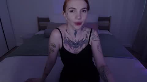 Snapshot of annetenet chatting on 04/19/26, 07:40 Annet online show from 04/19/26, 07:40