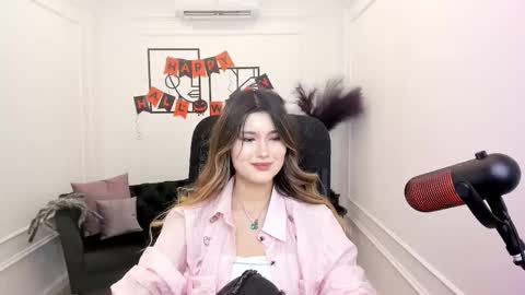 annetli online show from 10/19/25, 08:42