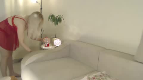 Annett online show from 02/02/25, 02:24