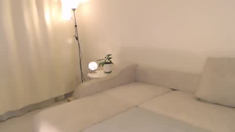 Annett online show from 09/21/25, 12:23