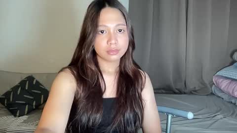 Snapshot of annette_03 chatting on 09/17/25, 04:52 Annette 03 online show from 09/17/25, 04:52