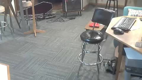 Annette online show from 04/17/26, 05:38