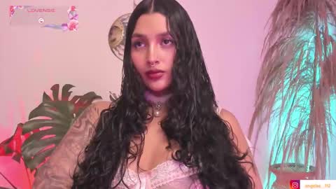 Angel online show from 11/23/25, 04:29