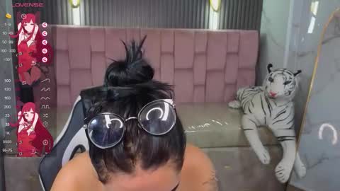 Anni acker b online show from 01/05/26, 05:27