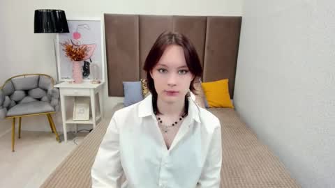 Snapshot of anni_way chatting on 11/27/25, 09:44 Anni online show from 11/27/25, 09:44