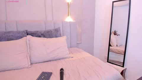 Snapshot of annie_20_ chatting on 01/06/26, 12:09 annie_20_ online show from 01/06/26, 12:09