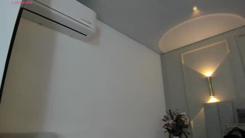 Snapshot of annie_20_ chatting on 02/06/26, 12:08 annie_20_ online show from 02/06/26, 12:08