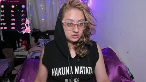 Snapshot of annie_bigboobs_ chatting on 01/29/25, 10:11 Ana Bolena independent model online show from 01/29/25, 10:11