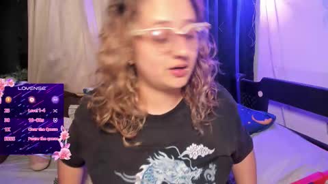 Snapshot of annie_bigboobs_ chatting on 10/02/25, 10:39 Ana Bolena independent model online show from 10/02/25, 10:39